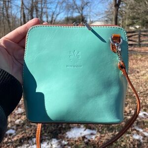EUC Solo Perché Italian Leather Handbags – Made in Italy Teal & Tan